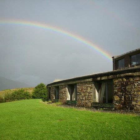 Hotel Killary Adventure Centre Leenaun Exterior foto